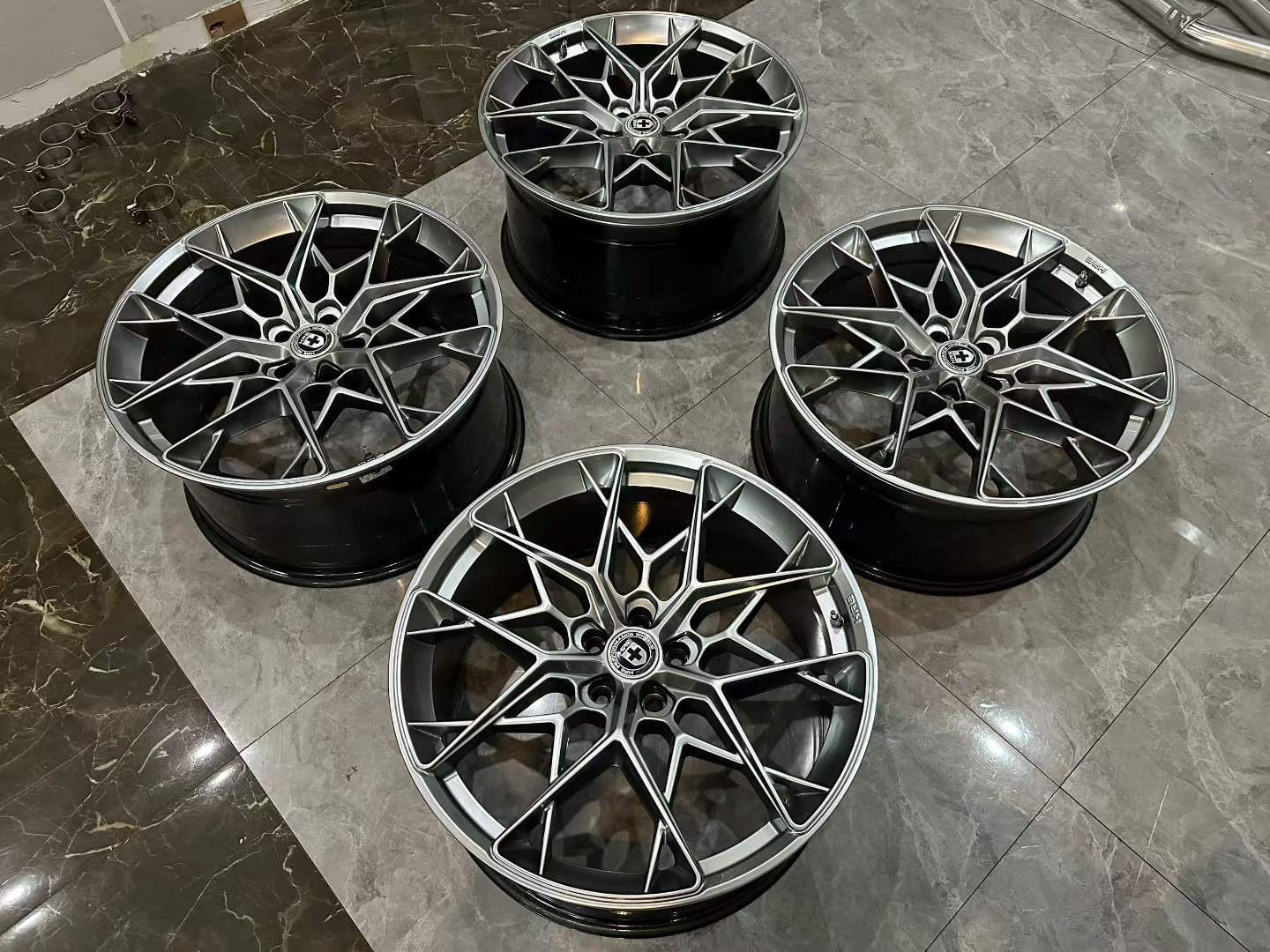 🇺🇸 BMW X3 (G01) HRE FF10 21" Liquid Silver FlowForm Wheel Set - Pre-owned
