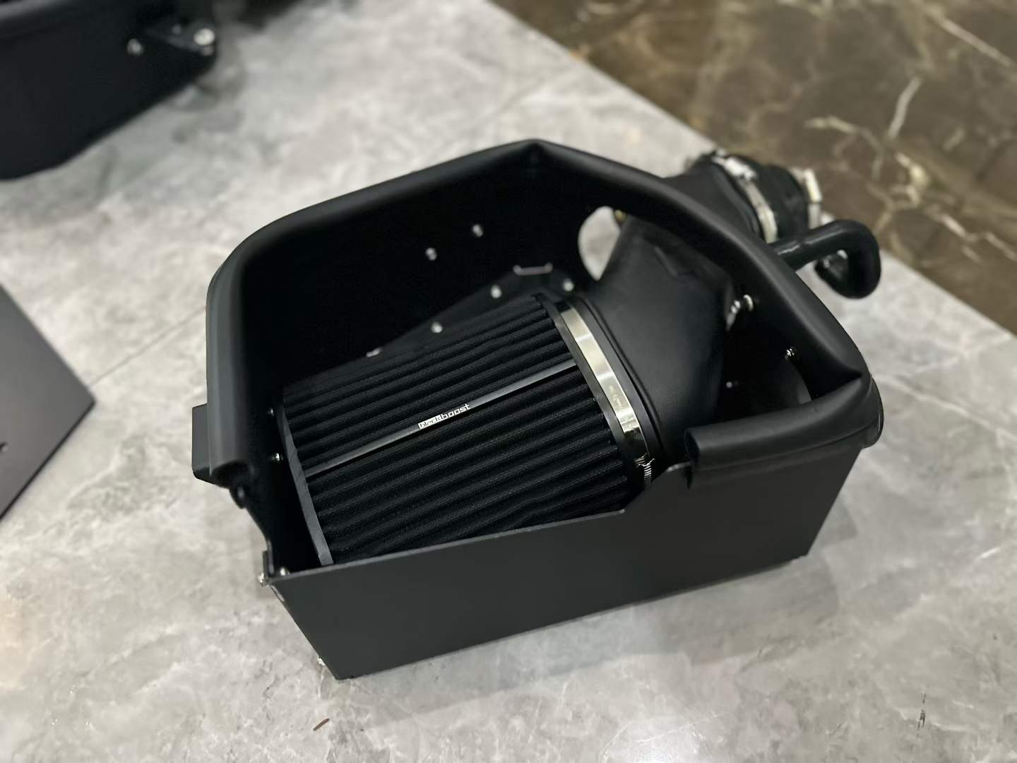 🇦🇪 Mercedes-AMG S63 (W222) BlackBoost High Flow Cold Air Intake System - Pre-owned