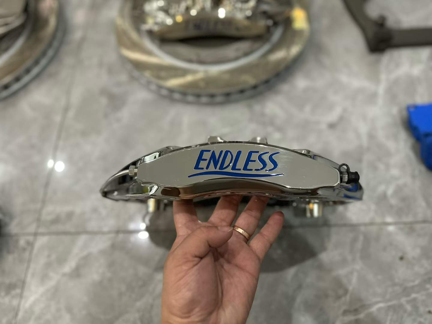 🇯🇵 Endless MONO 6 Front and Rear Monoblock Brake Kit Limited Chrome Edition - New
