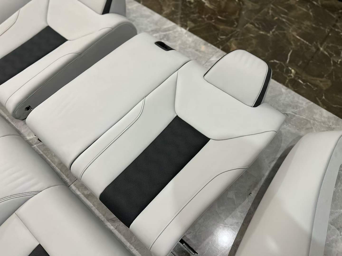BMW M4 (G82) Genuine Leather Rear Seats Silverstone White - Pre-owned