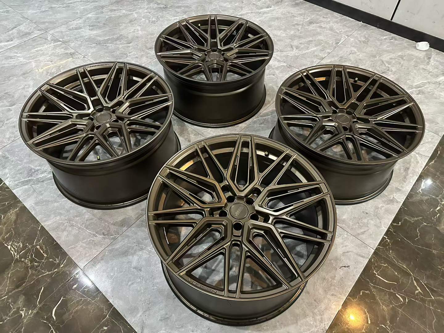 🇺🇸 Vossen HF7 22" Hybrid Forged Wheel Set Satin Bronze - Pre-owned