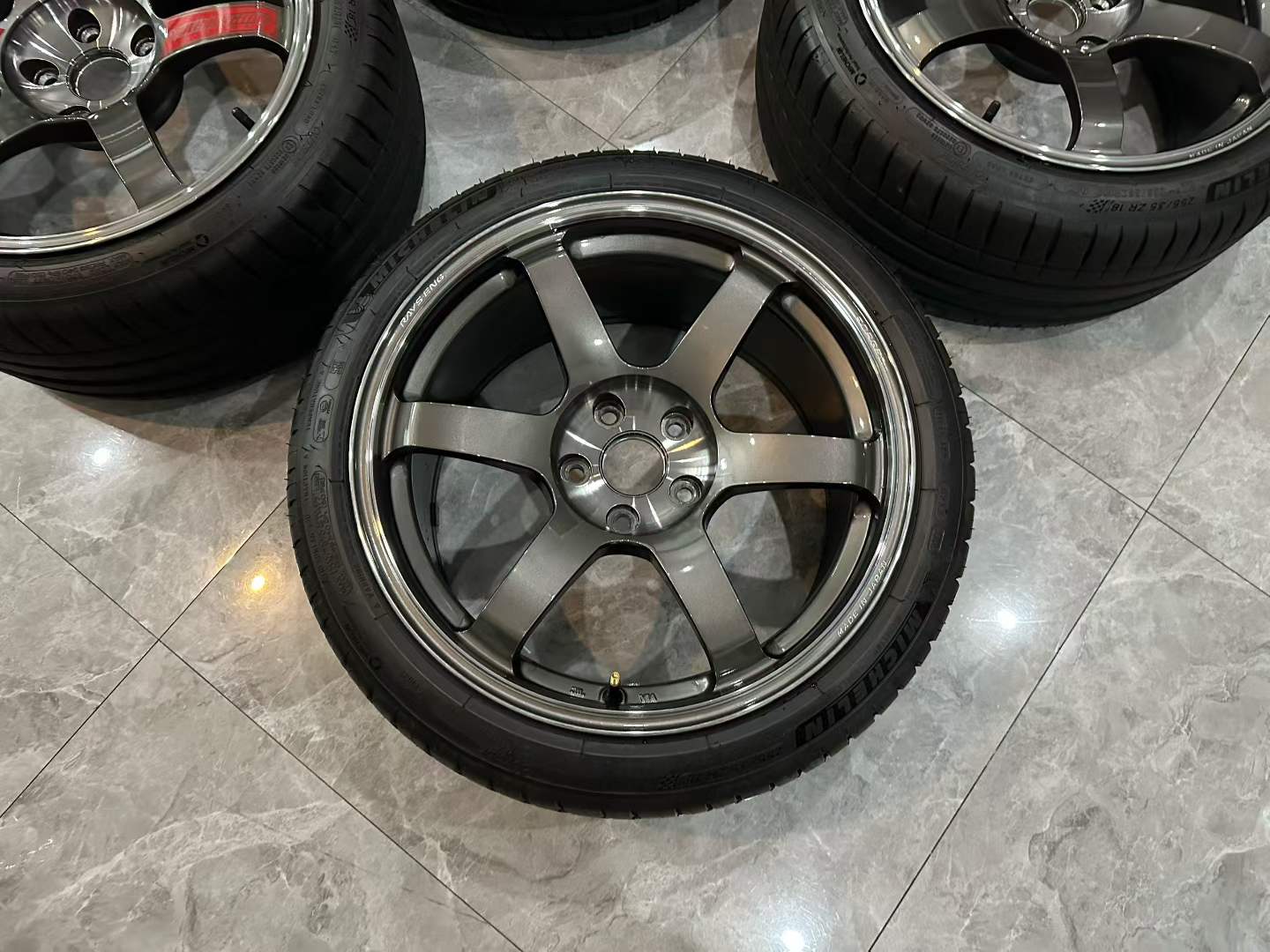 🇯🇵 RAYS VOLK RACING TE37 SAGA SL 18" Forged Monoblock Wheels Set - Pre-owned