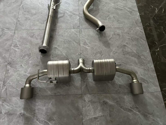 🇸🇰 Toyota GR Yaris Akrapovič Titanium Evolution Line Exhaust System w/ tips - Pre-owned